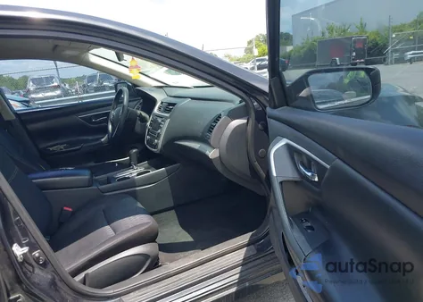 2017 Nissan Altima 2.5 S из США, поврежденный, VIN 1N4AL3AP5HN354982